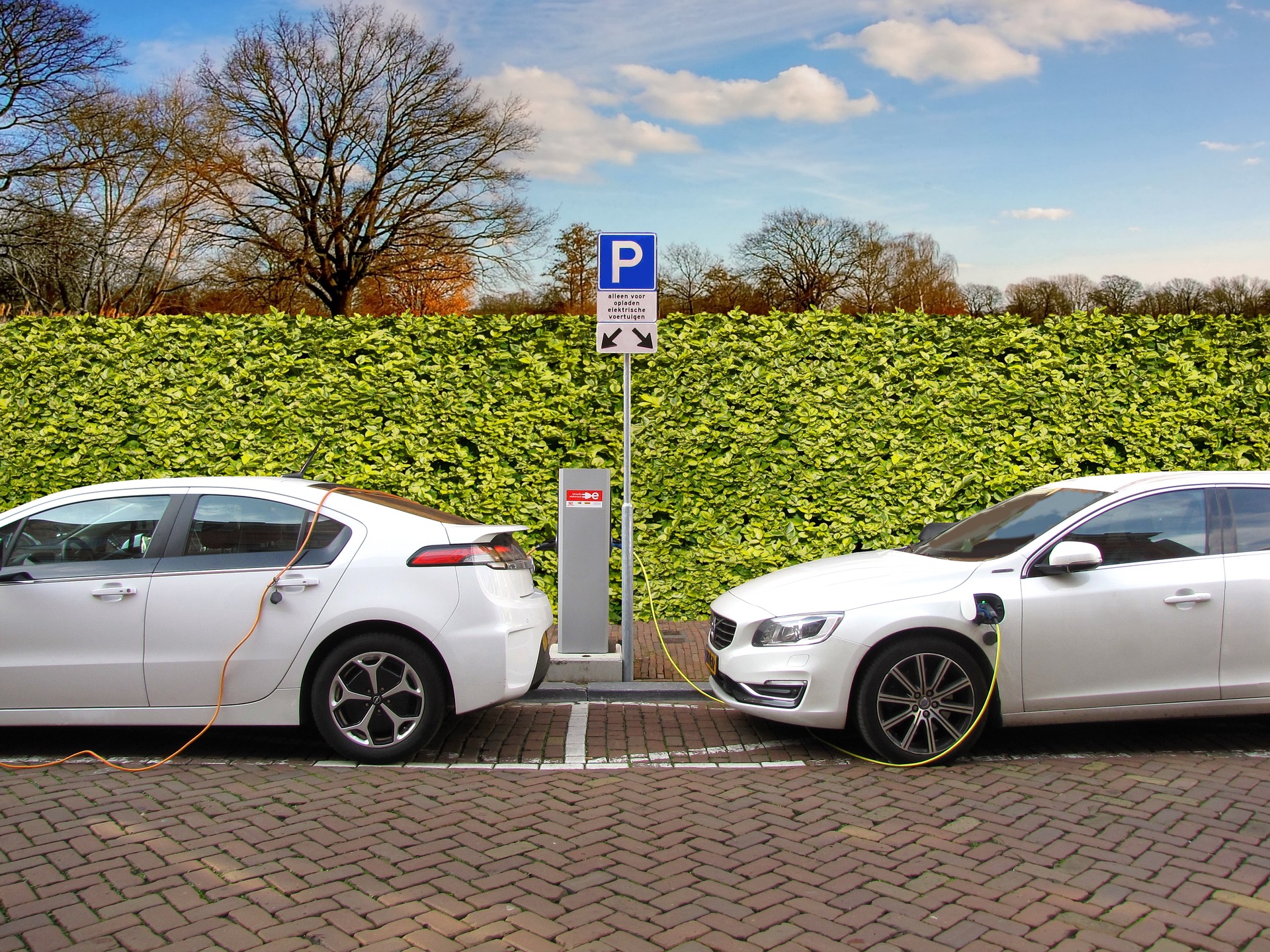 Averías vehículos eléctricos e híbridos